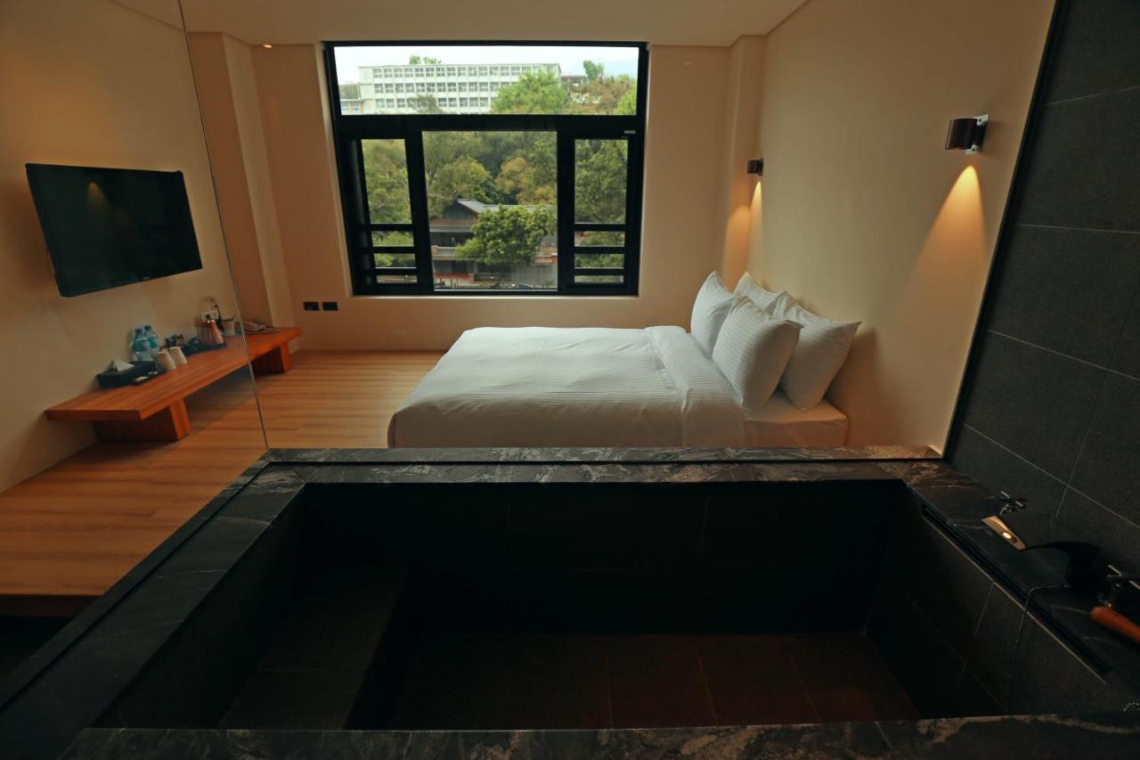 Water House Hotell Taipei Exteriör bild